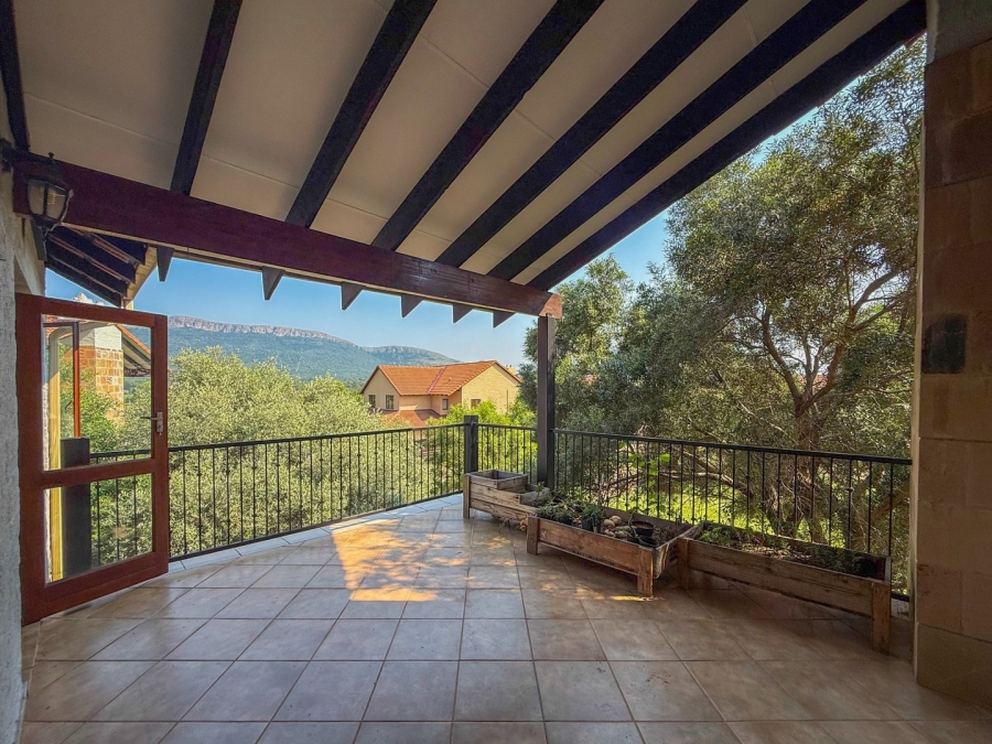 3 Bedroom Property for Sale in The Coves North West